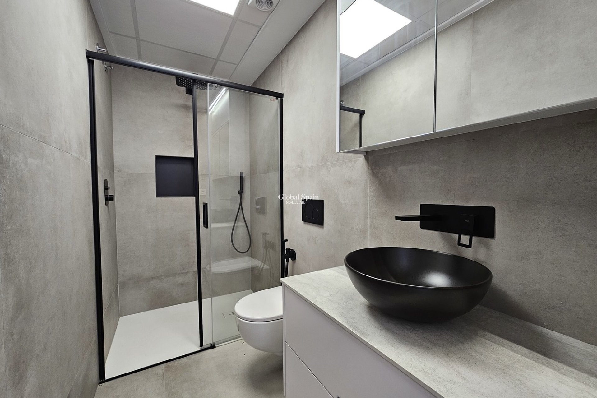 Odsprzedaż - PENTHOUSE -
SAN PEDRO DEL PINATAR - 