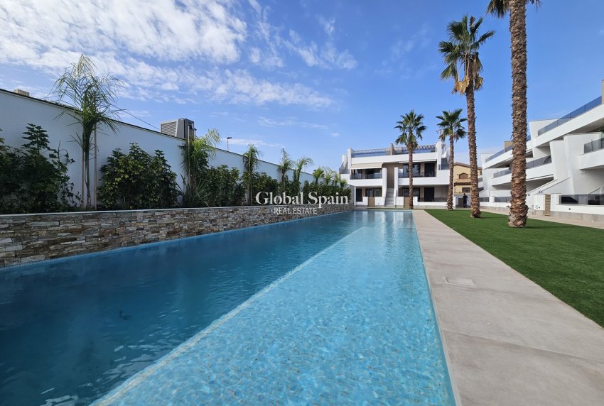 Odsprzedaż - PENTHOUSE -
SAN PEDRO DEL PINATAR - 