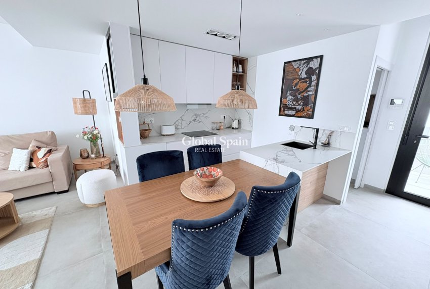 Odsprzedaż - PENTHOUSE -
SAN PEDRO DEL PINATAR - 