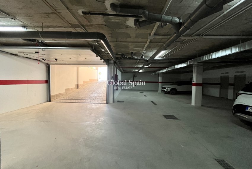 Odsprzedaż - PENTHOUSE -
TORRE DE LA HORADADA - Costa Blanca