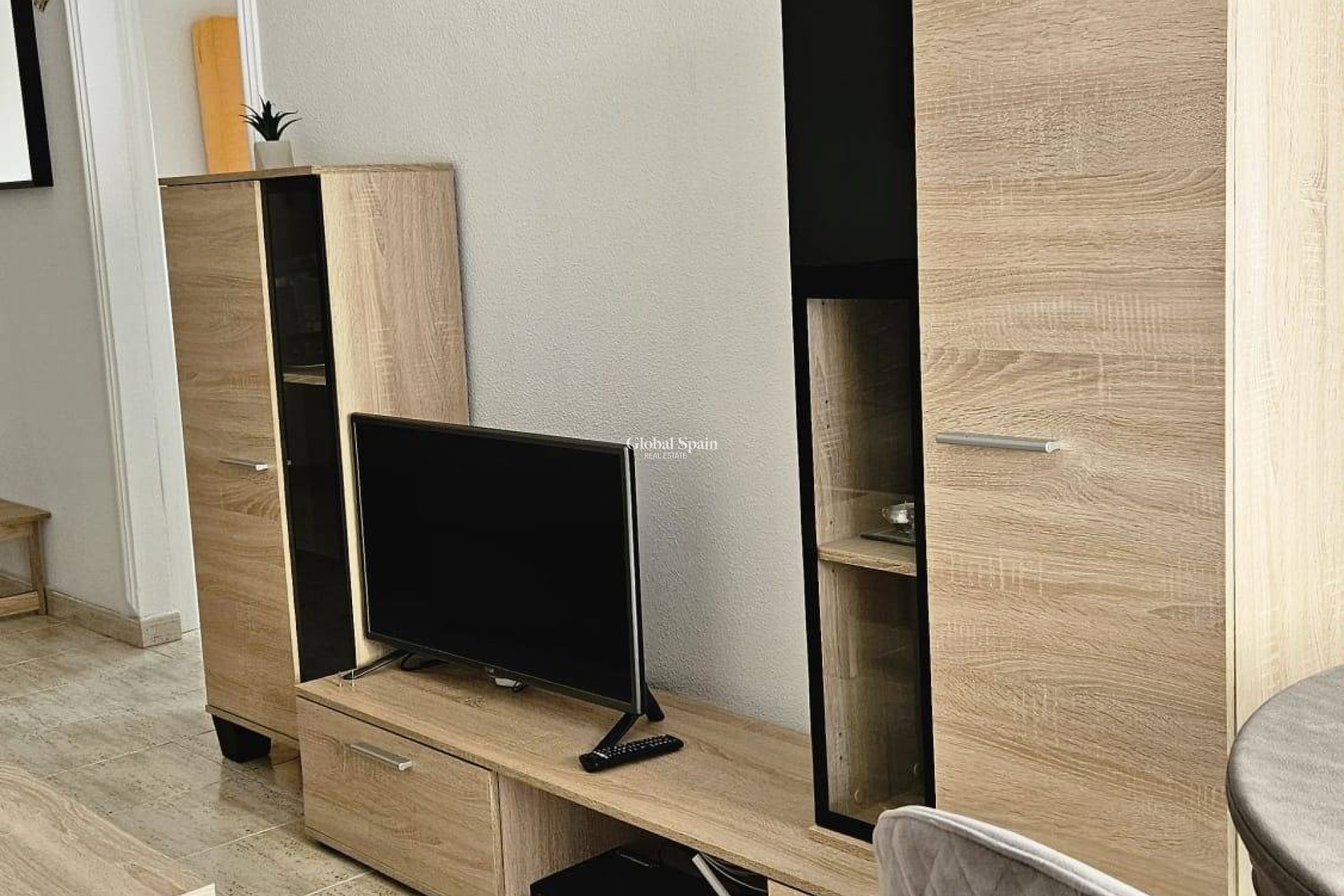 Odsprzedaż - PENTHOUSE -
TORREVIEJA - Acequion