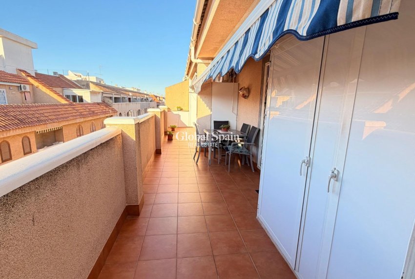 Odsprzedaż - PENTHOUSE -
TORREVIEJA - Acequion