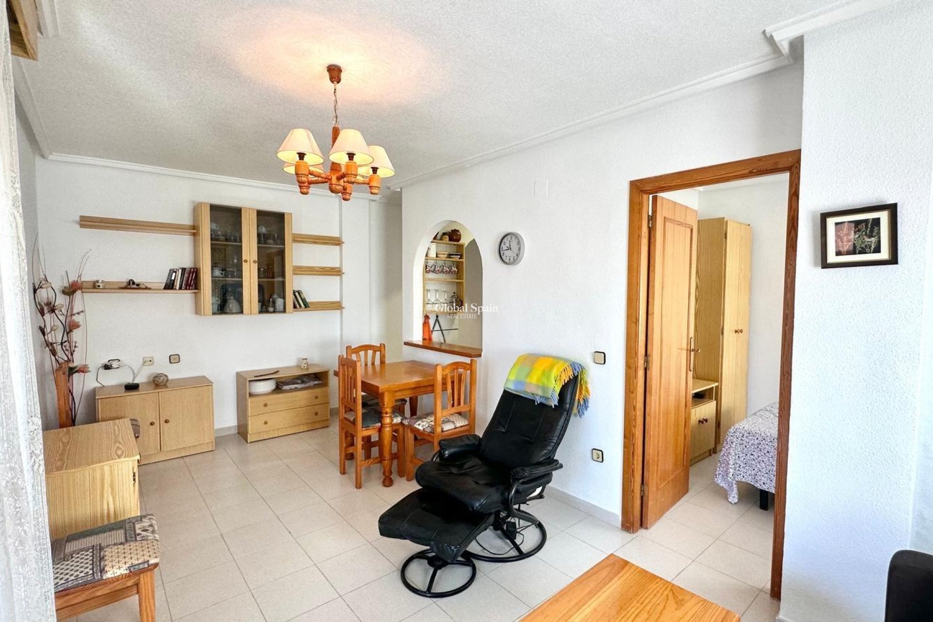 Odsprzedaż - PENTHOUSE -
TORREVIEJA - Acequion