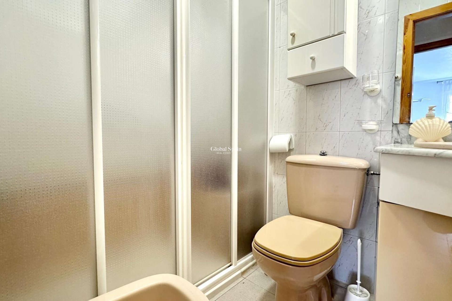 Odsprzedaż - PENTHOUSE -
TORREVIEJA - Acequion