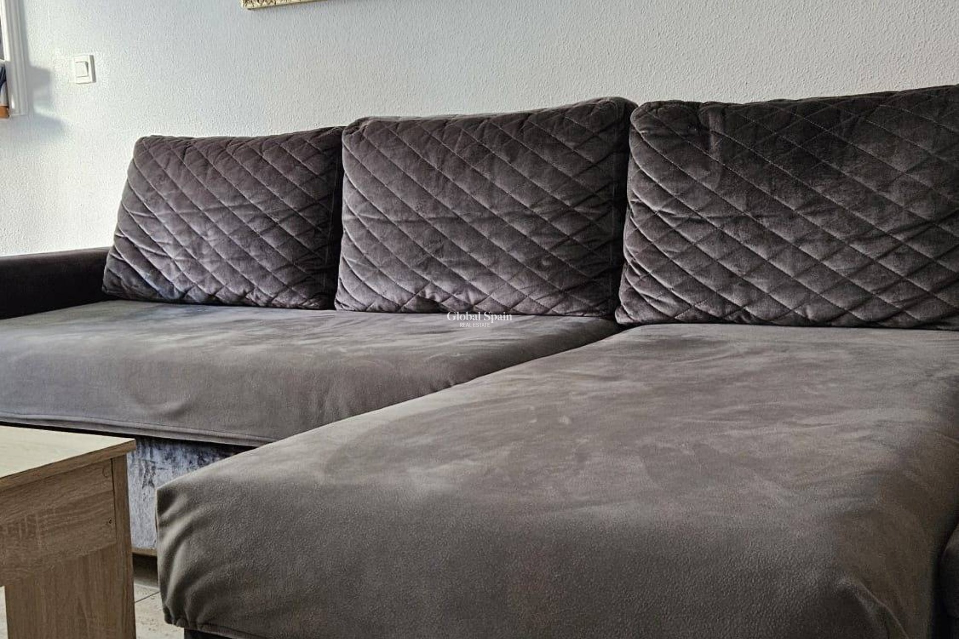 Odsprzedaż - PENTHOUSE -
TORREVIEJA - Acequion