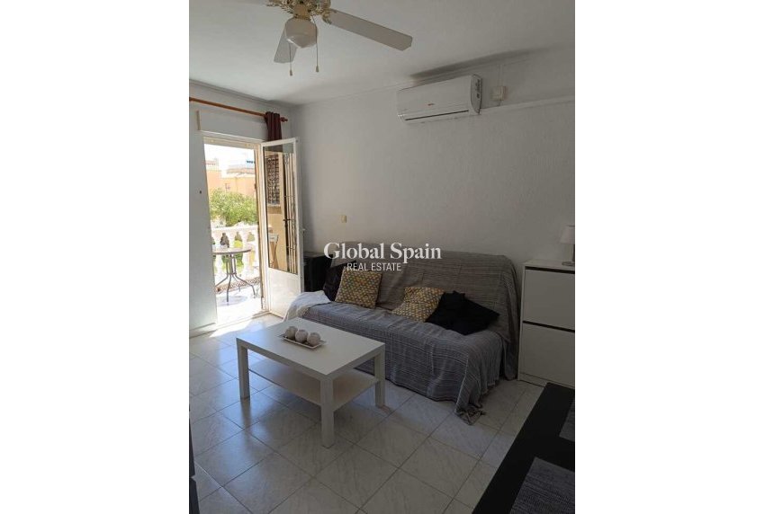 Odsprzedaż - PENTHOUSE -
TORREVIEJA - Auguas Neuvas