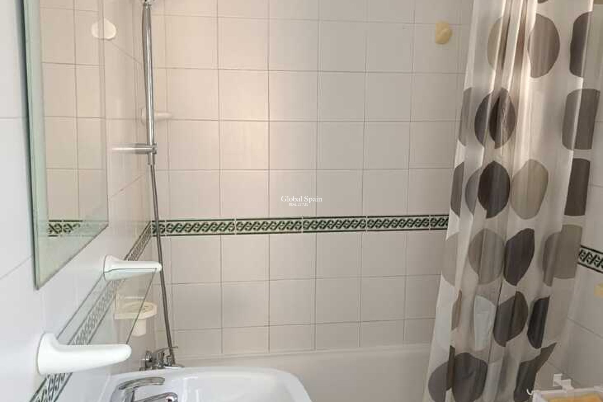 Odsprzedaż - PENTHOUSE -
TORREVIEJA - Auguas Neuvas