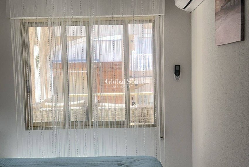 Odsprzedaż - PENTHOUSE -
TORREVIEJA - Center
