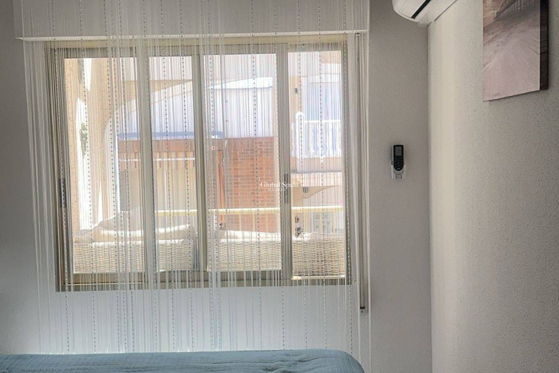 Odsprzedaż - PENTHOUSE -
TORREVIEJA - Center