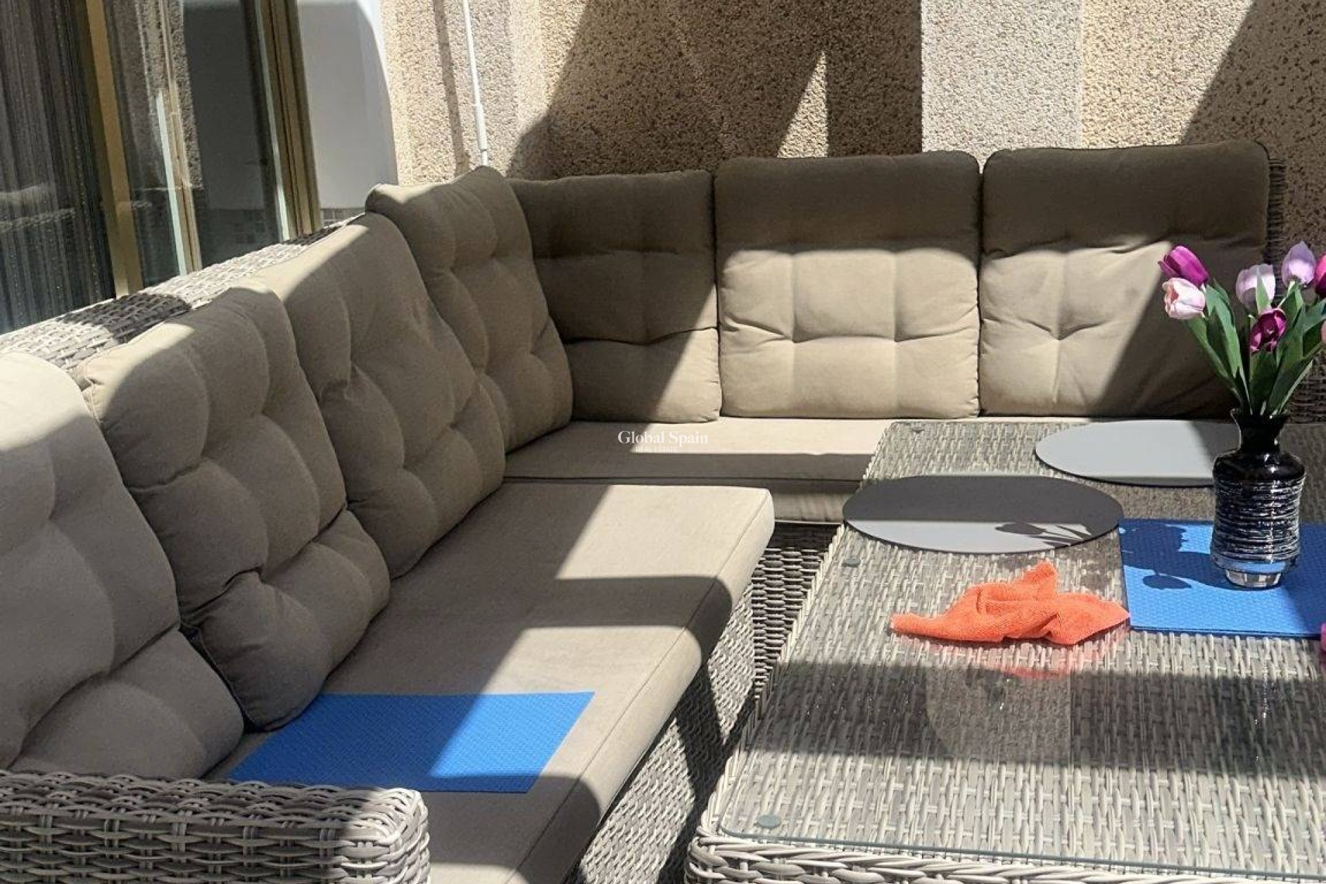 Odsprzedaż - PENTHOUSE -
TORREVIEJA - Center