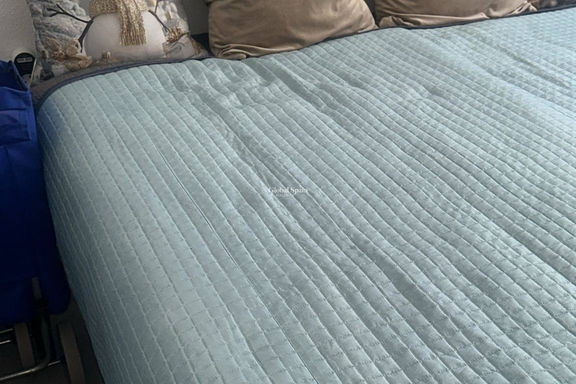 Odsprzedaż - PENTHOUSE -
TORREVIEJA - Center