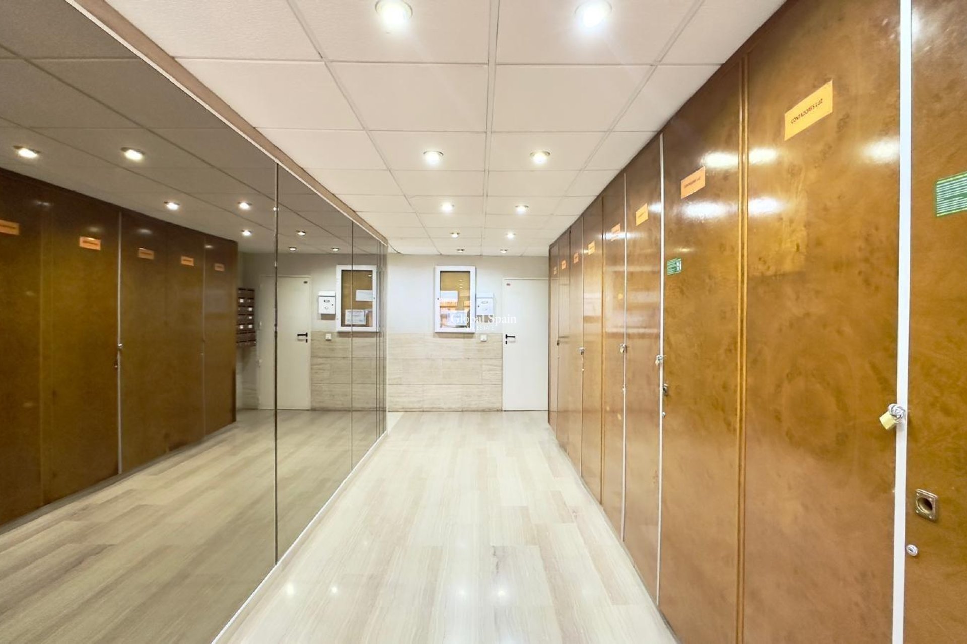 Odsprzedaż - PENTHOUSE -
TORREVIEJA - Center