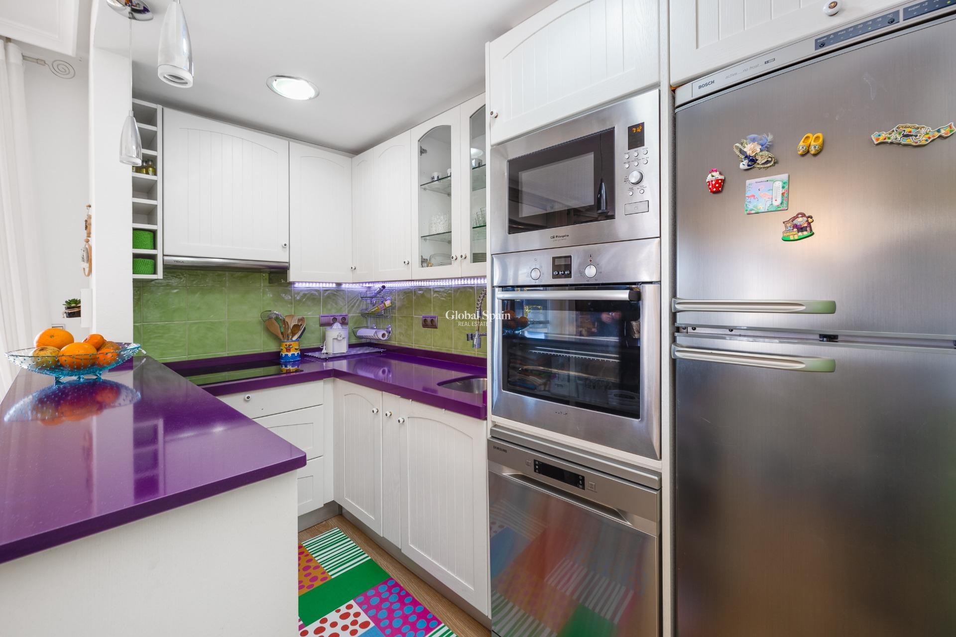 Odsprzedaż - PENTHOUSE -
TORREVIEJA - Center