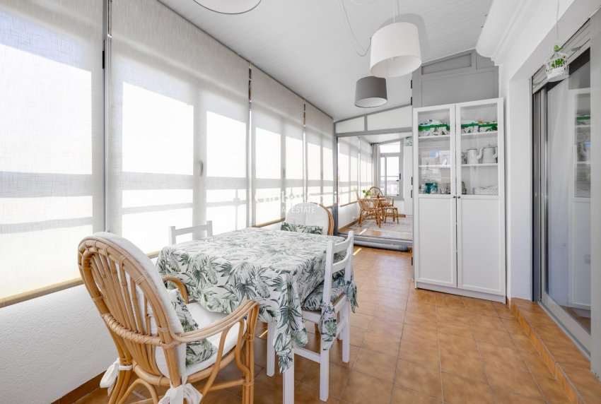 Odsprzedaż - PENTHOUSE -
TORREVIEJA - Center