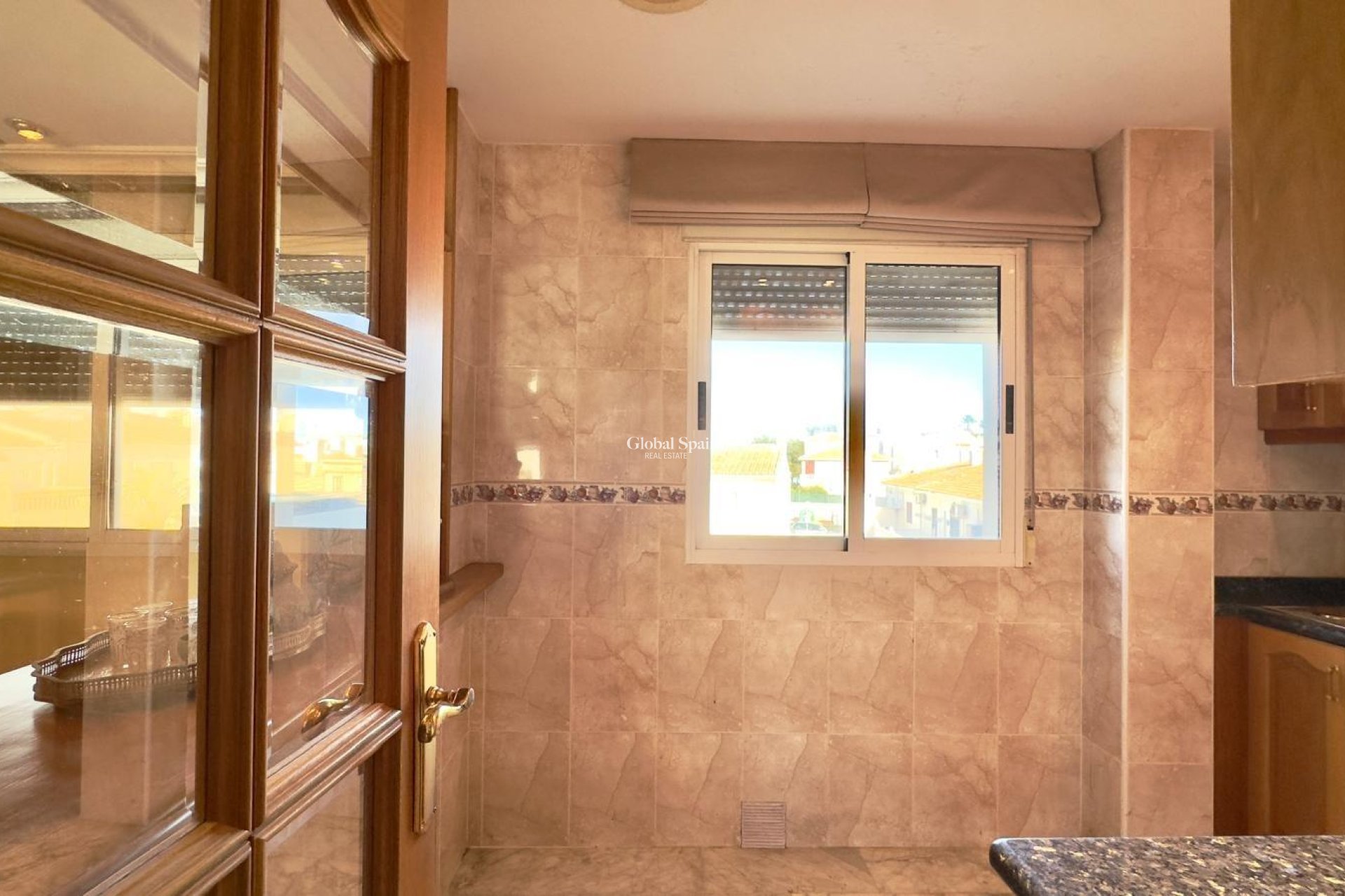 Odsprzedaż - PENTHOUSE -
TORREVIEJA - Center