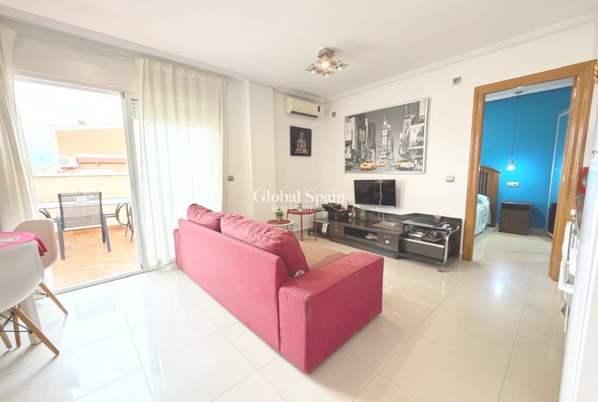 Odsprzedaż - PENTHOUSE -
TORREVIEJA - Center