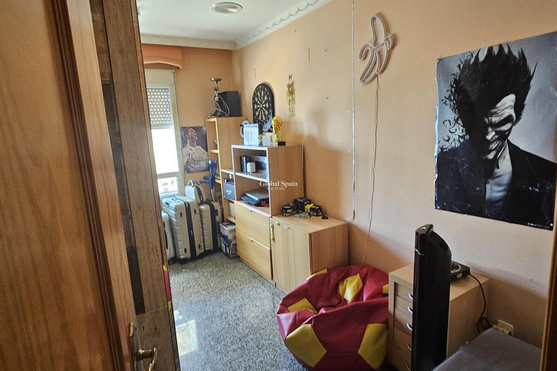 Odsprzedaż - PENTHOUSE -
TORREVIEJA - CENTRE