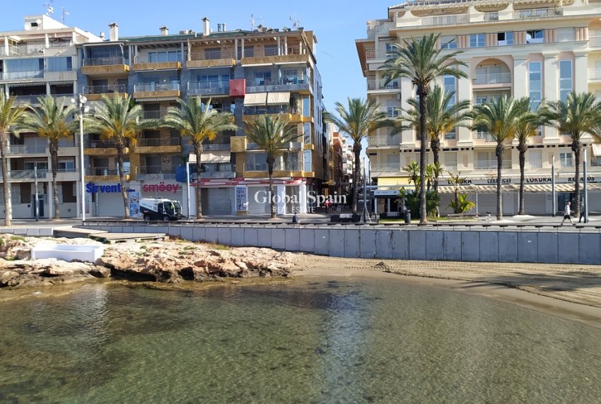 Odsprzedaż - PENTHOUSE -
TORREVIEJA - CENTRE
