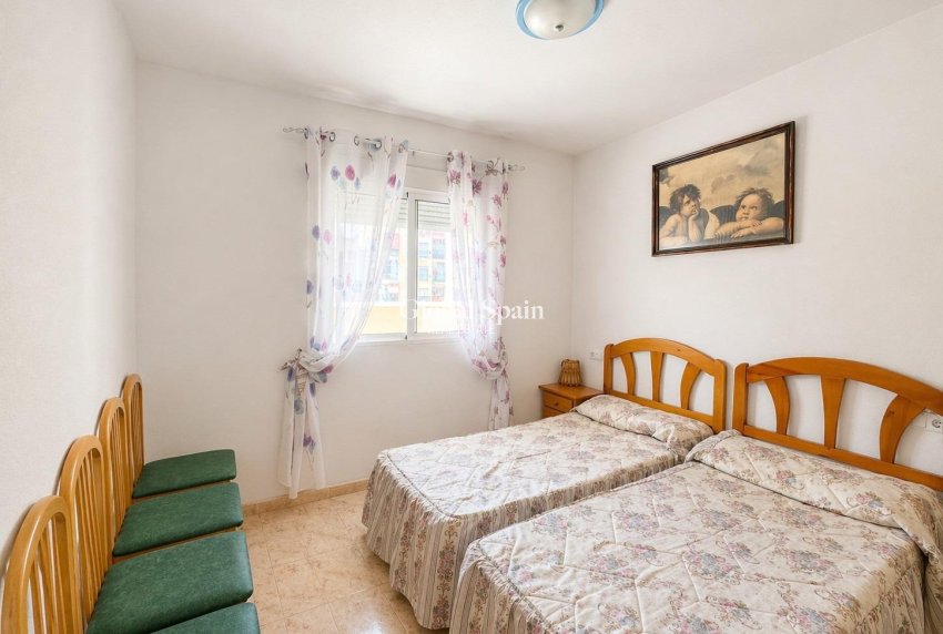 Odsprzedaż - PENTHOUSE -
TORREVIEJA - Centro