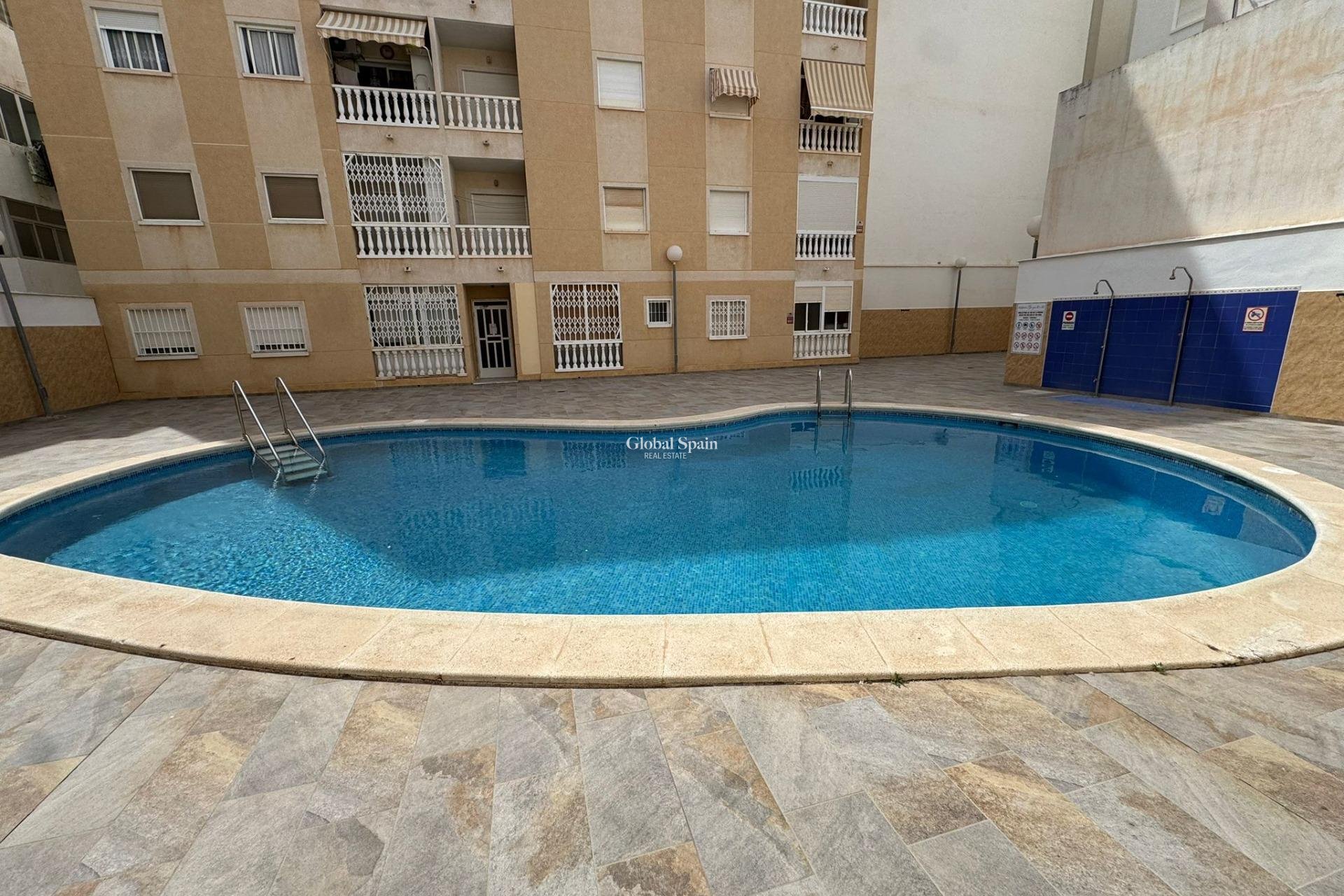 Odsprzedaż - PENTHOUSE -
TORREVIEJA - Centro