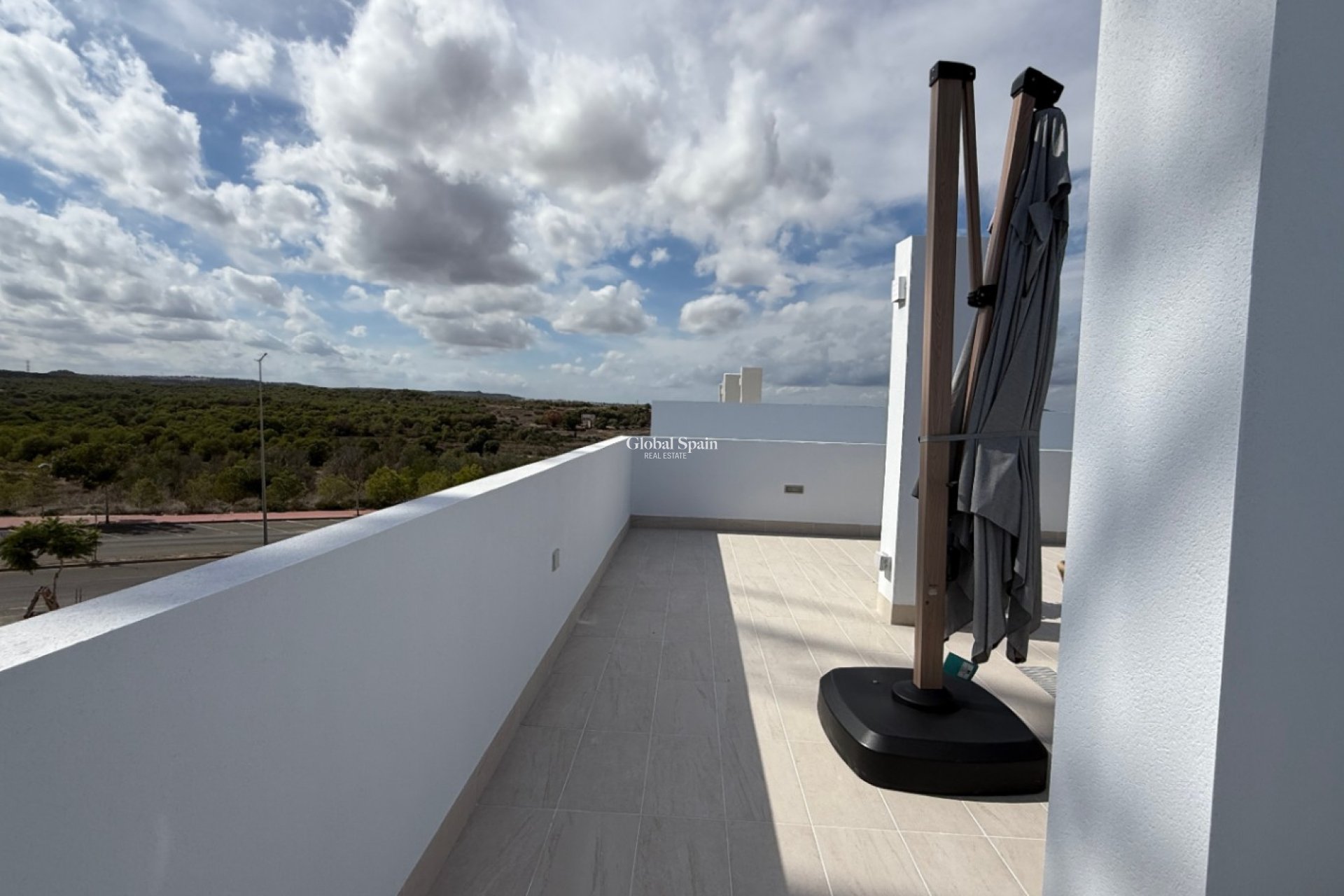 Odsprzedaż - PENTHOUSE -
TORREVIEJA - Costa Blanca Sur