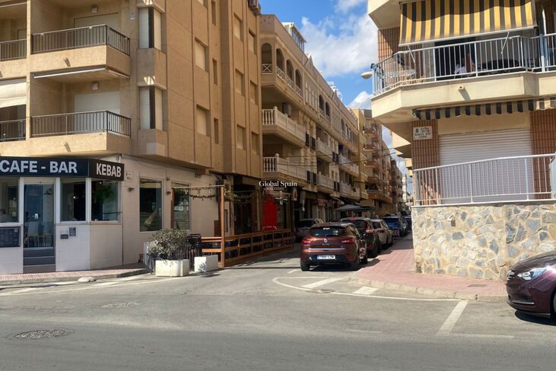 Odsprzedaż - PENTHOUSE -
TORREVIEJA - Costa Blanca