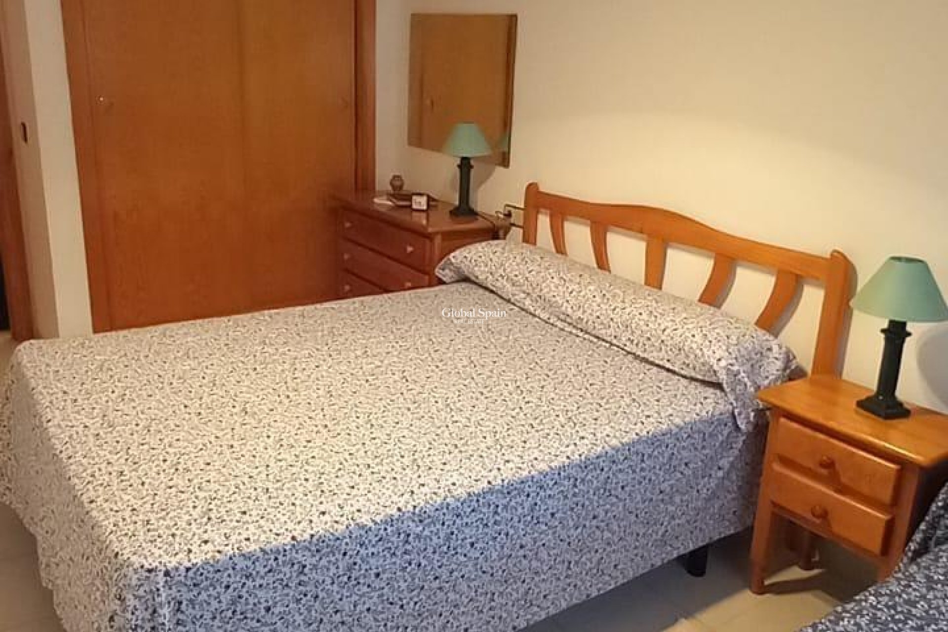 Odsprzedaż - PENTHOUSE -
TORREVIEJA - El Acequión - Los Náufragos