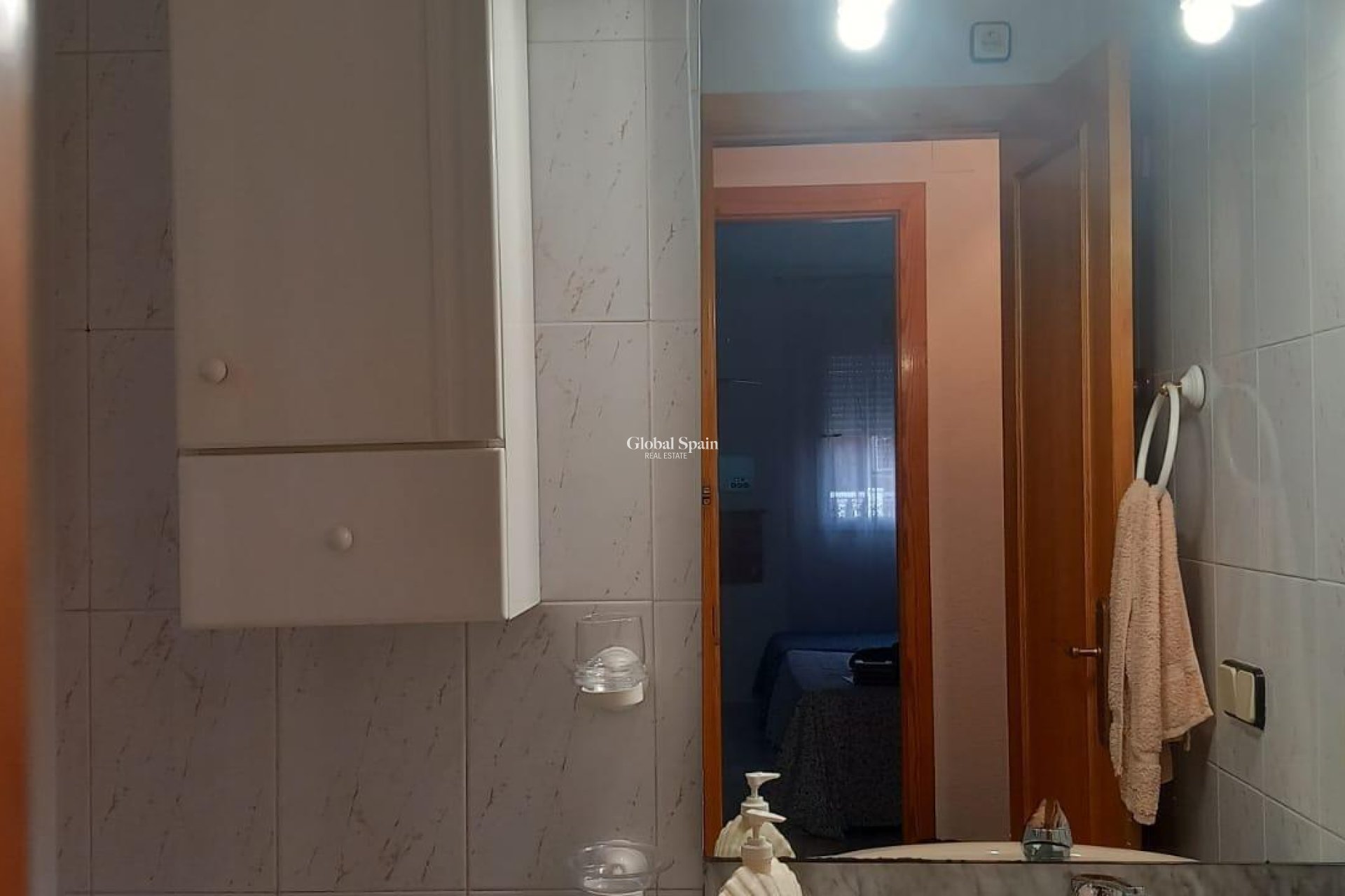 Odsprzedaż - PENTHOUSE -
TORREVIEJA - El Acequión - Los Náufragos
