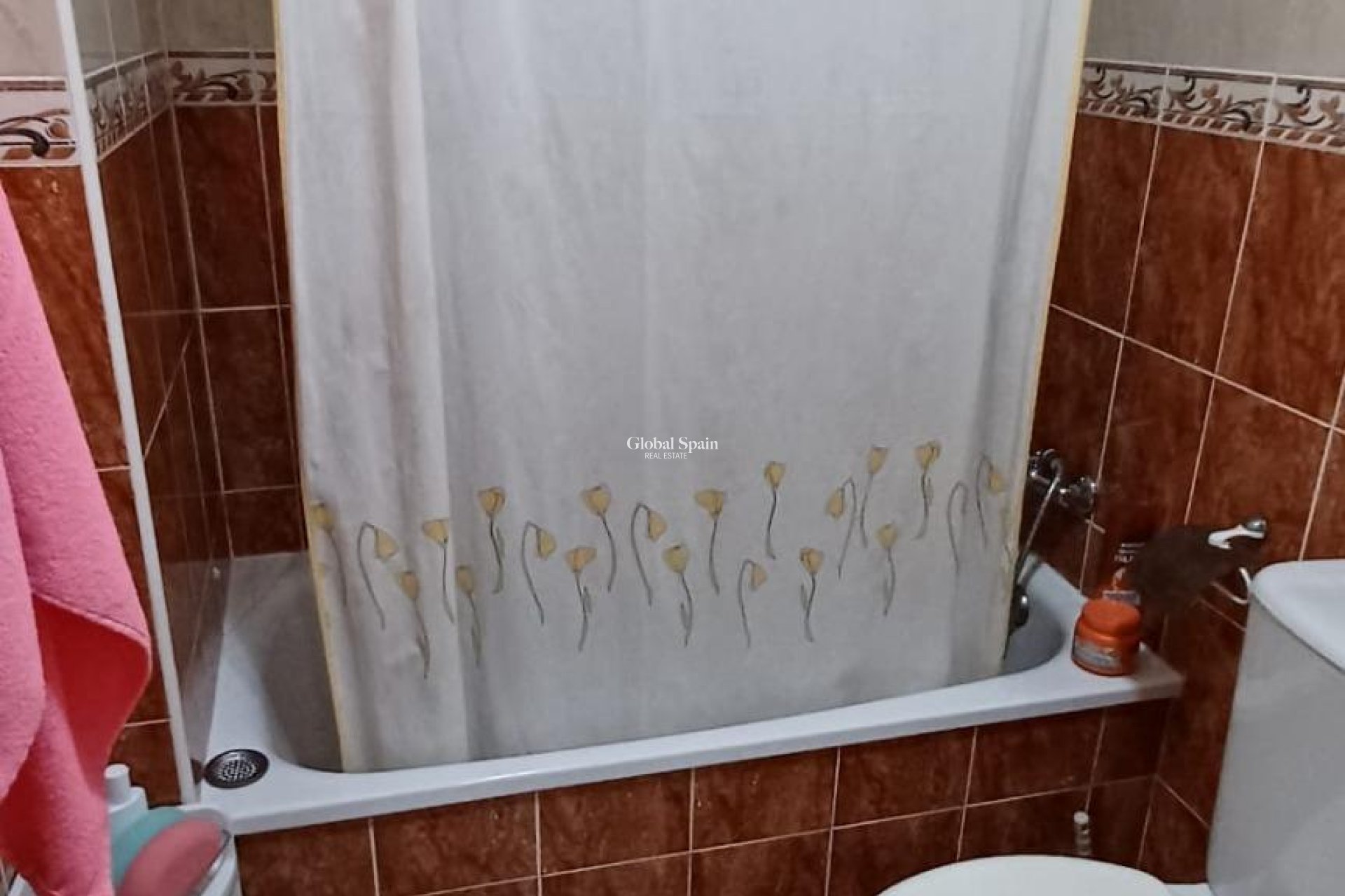 Odsprzedaż - PENTHOUSE -
TORREVIEJA - El molino