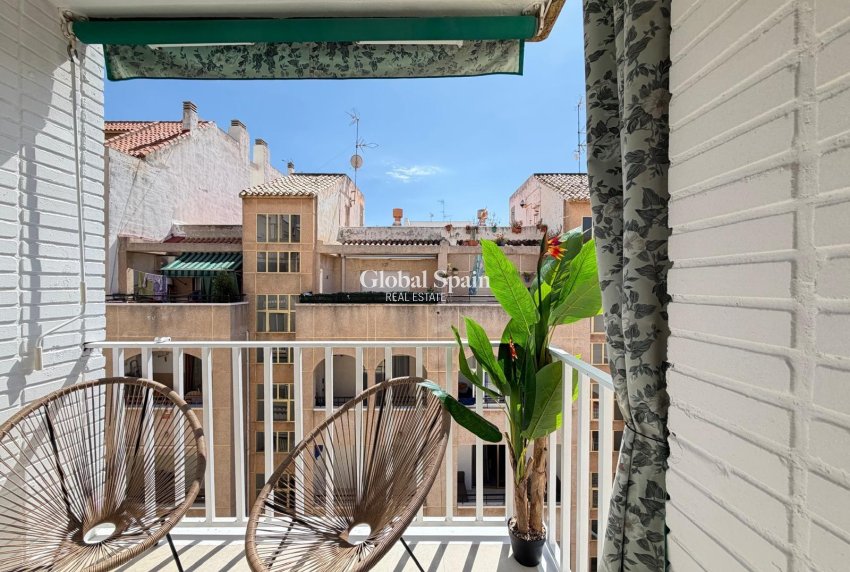 Odsprzedaż - PENTHOUSE -
TORREVIEJA - Estacion de autobuses