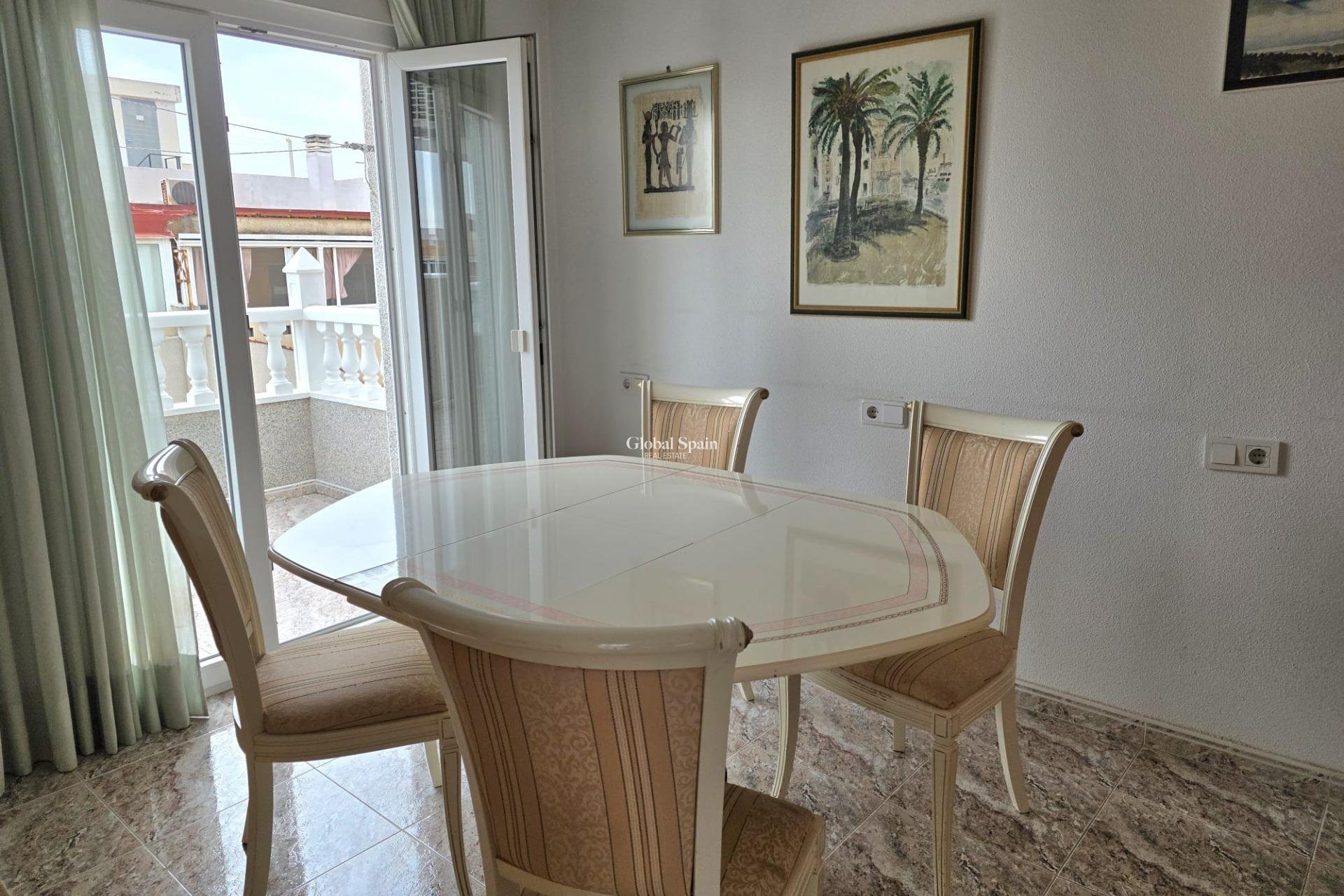 Odsprzedaż - PENTHOUSE -
TORREVIEJA - Estacion de autobuses