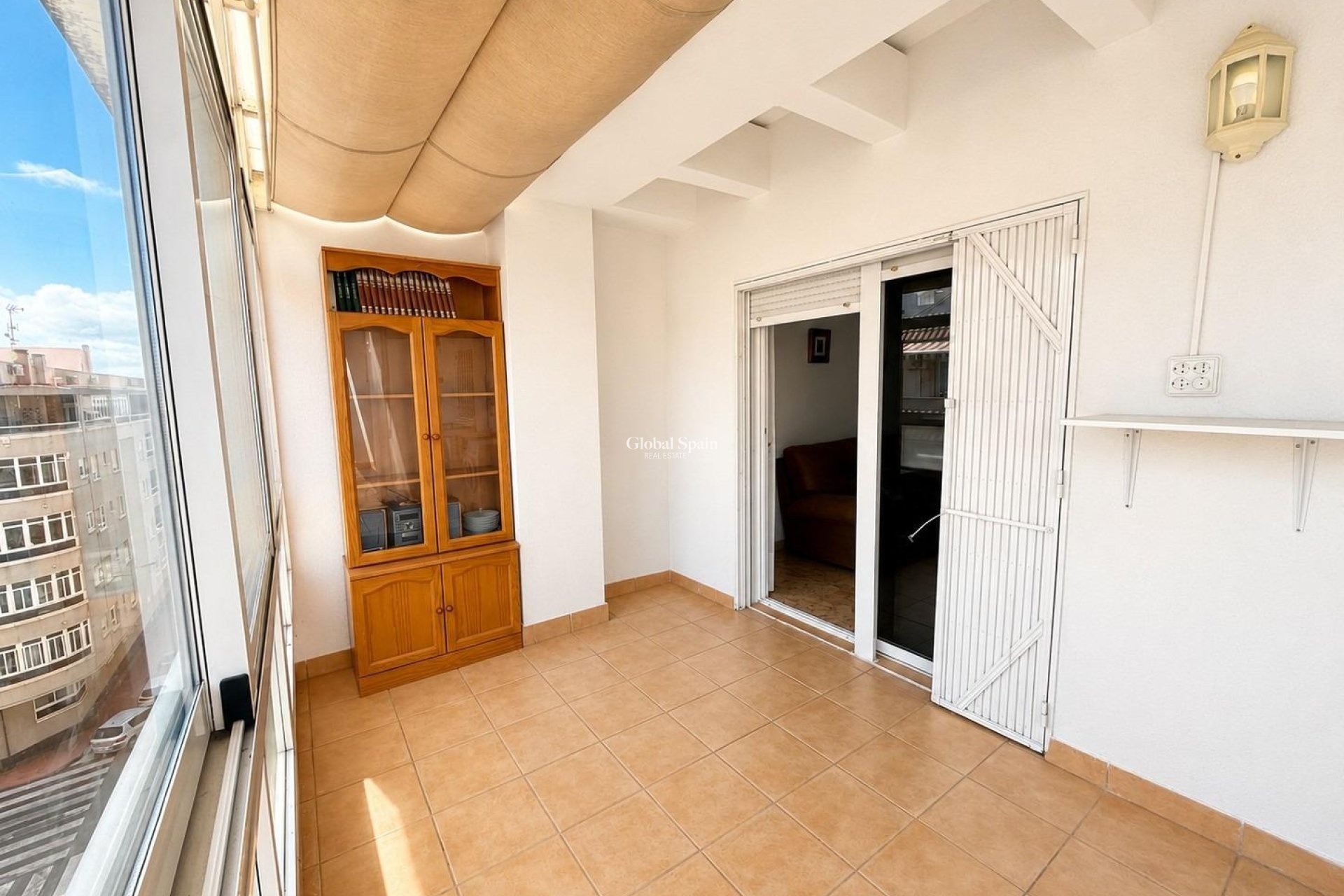 Odsprzedaż - PENTHOUSE -
TORREVIEJA - Estacion de autobuses