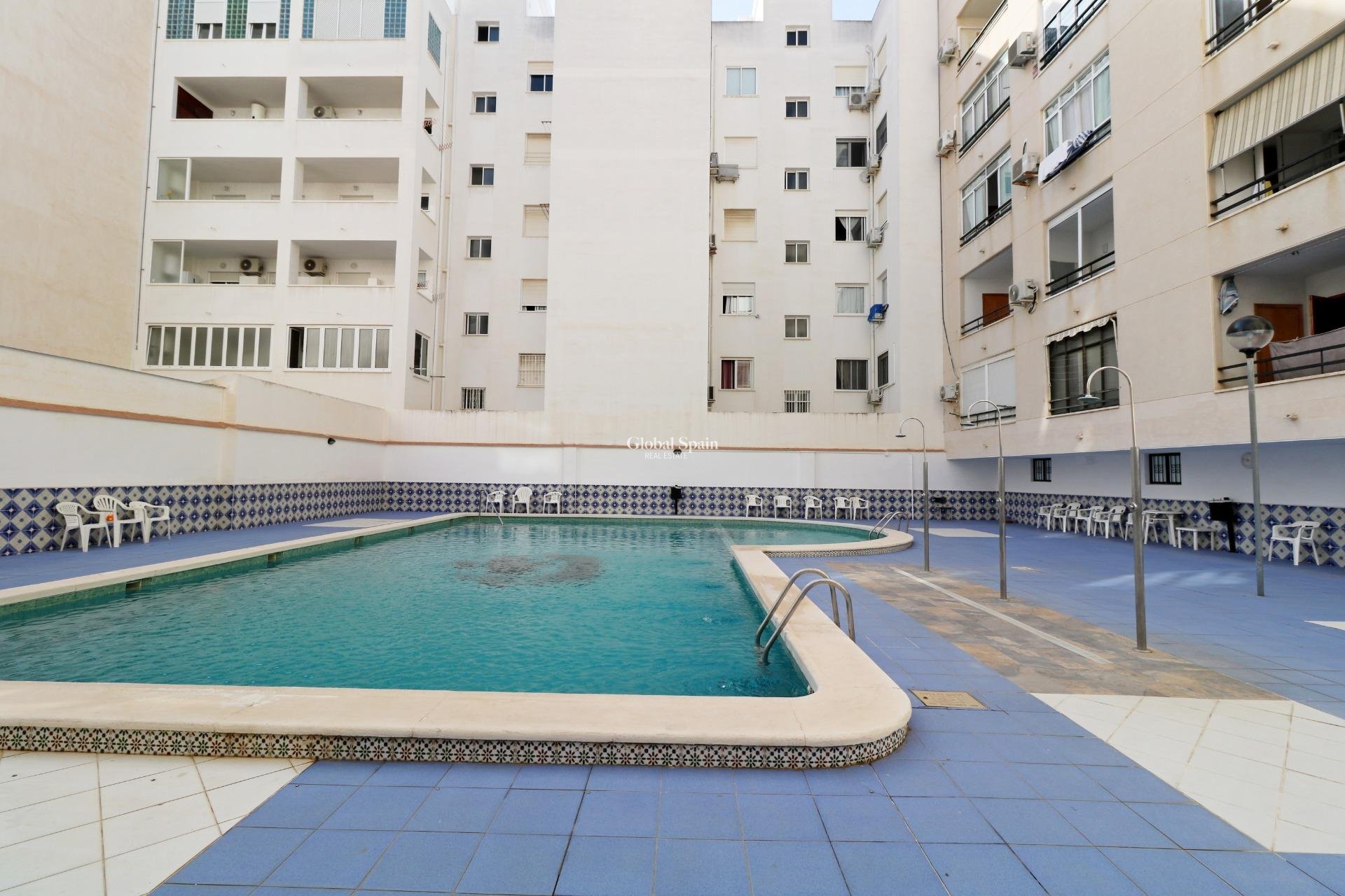 Odsprzedaż - PENTHOUSE -
TORREVIEJA - Habaneras