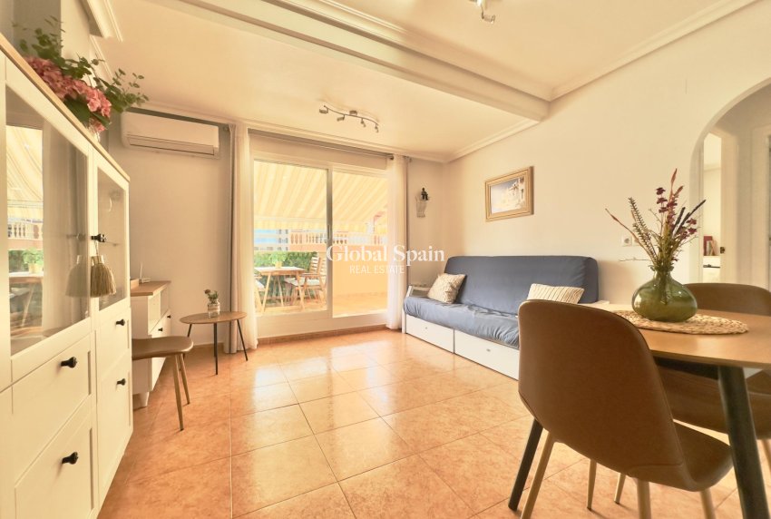 Odsprzedaż - PENTHOUSE -
TORREVIEJA - La Mata pueblo