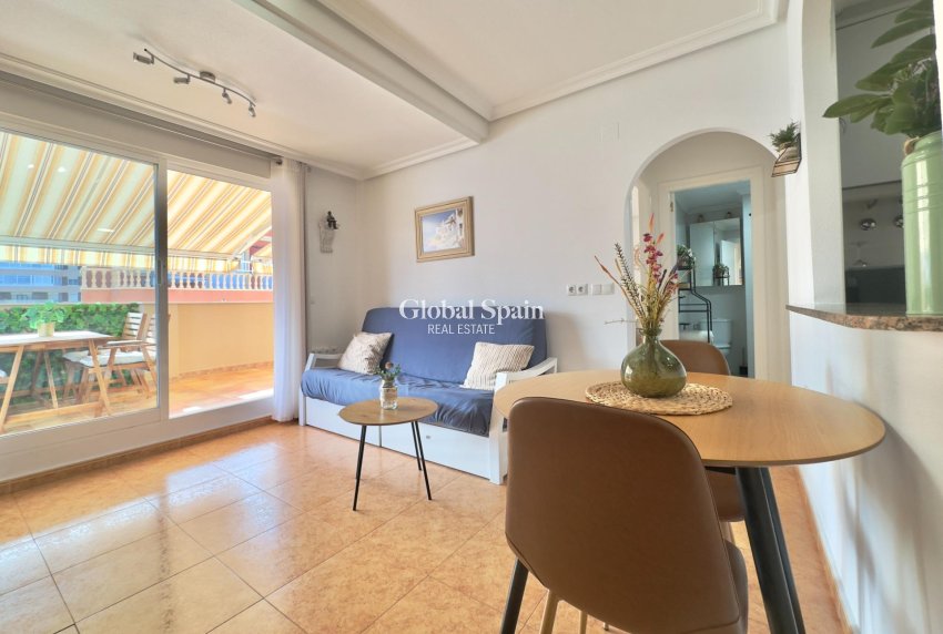 Odsprzedaż - PENTHOUSE -
TORREVIEJA - La Mata pueblo