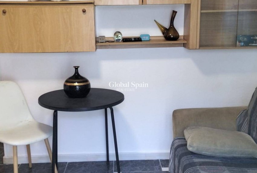 Odsprzedaż - PENTHOUSE -
TORREVIEJA - La Mata pueblo