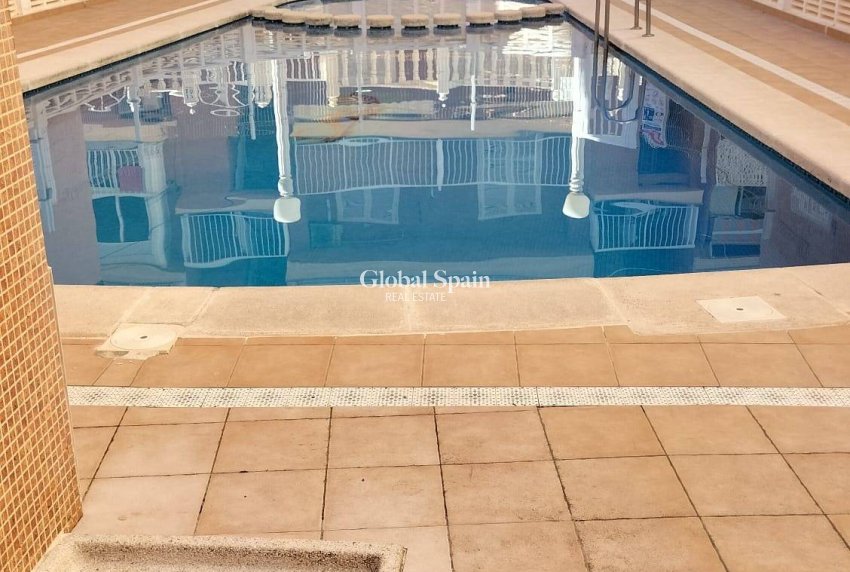 Odsprzedaż - PENTHOUSE -
TORREVIEJA - La Mata pueblo