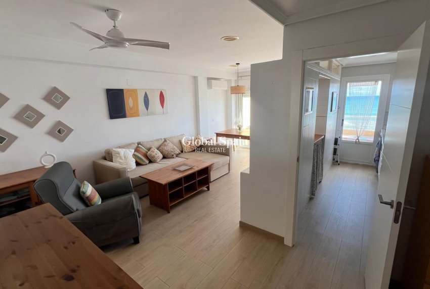Odsprzedaż - PENTHOUSE -
TORREVIEJA - La Mata pueblo