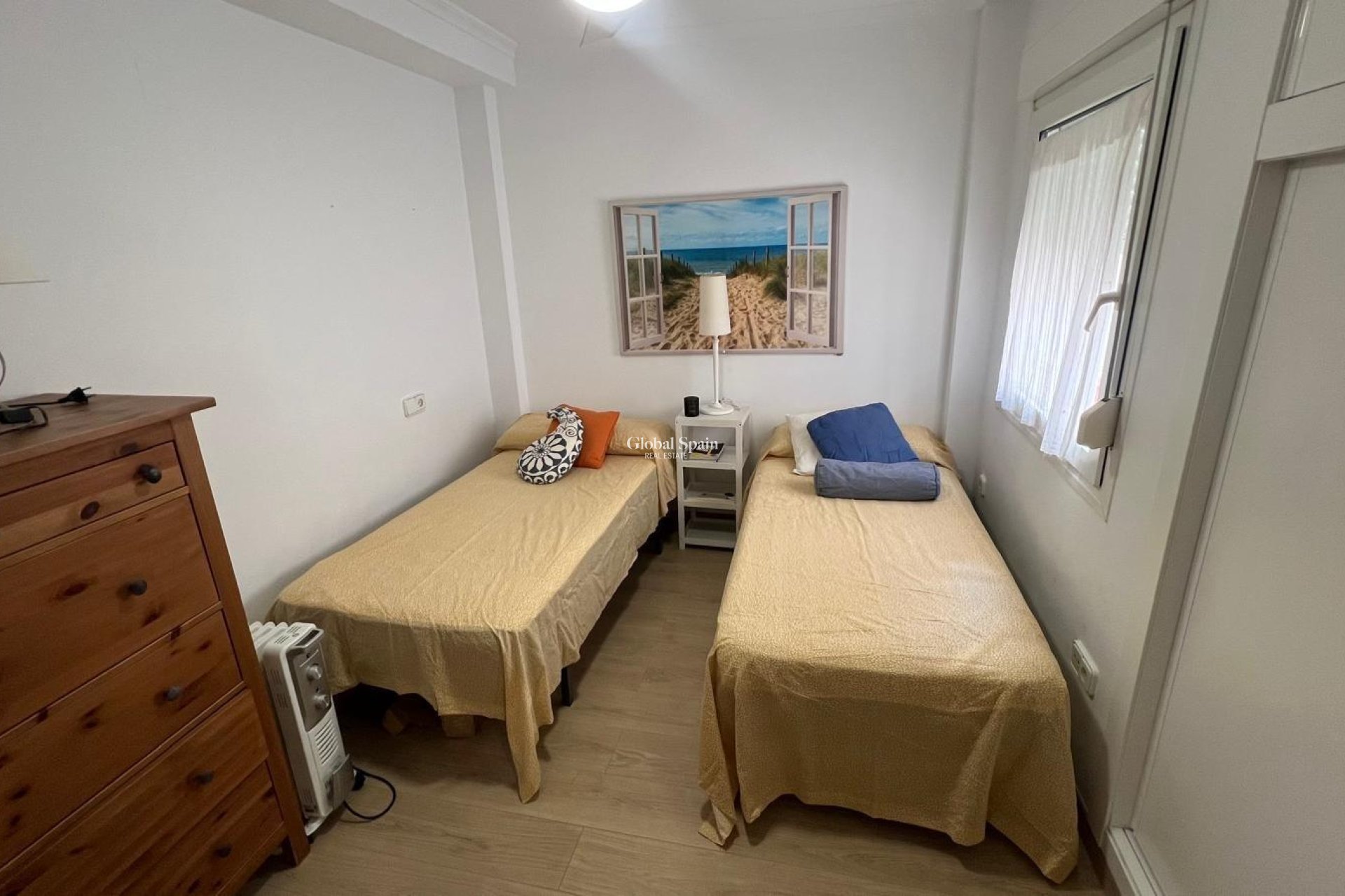 Odsprzedaż - PENTHOUSE -
TORREVIEJA - La Mata pueblo