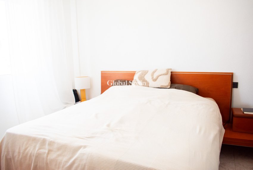 Odsprzedaż - PENTHOUSE -
TORREVIEJA - La Mata