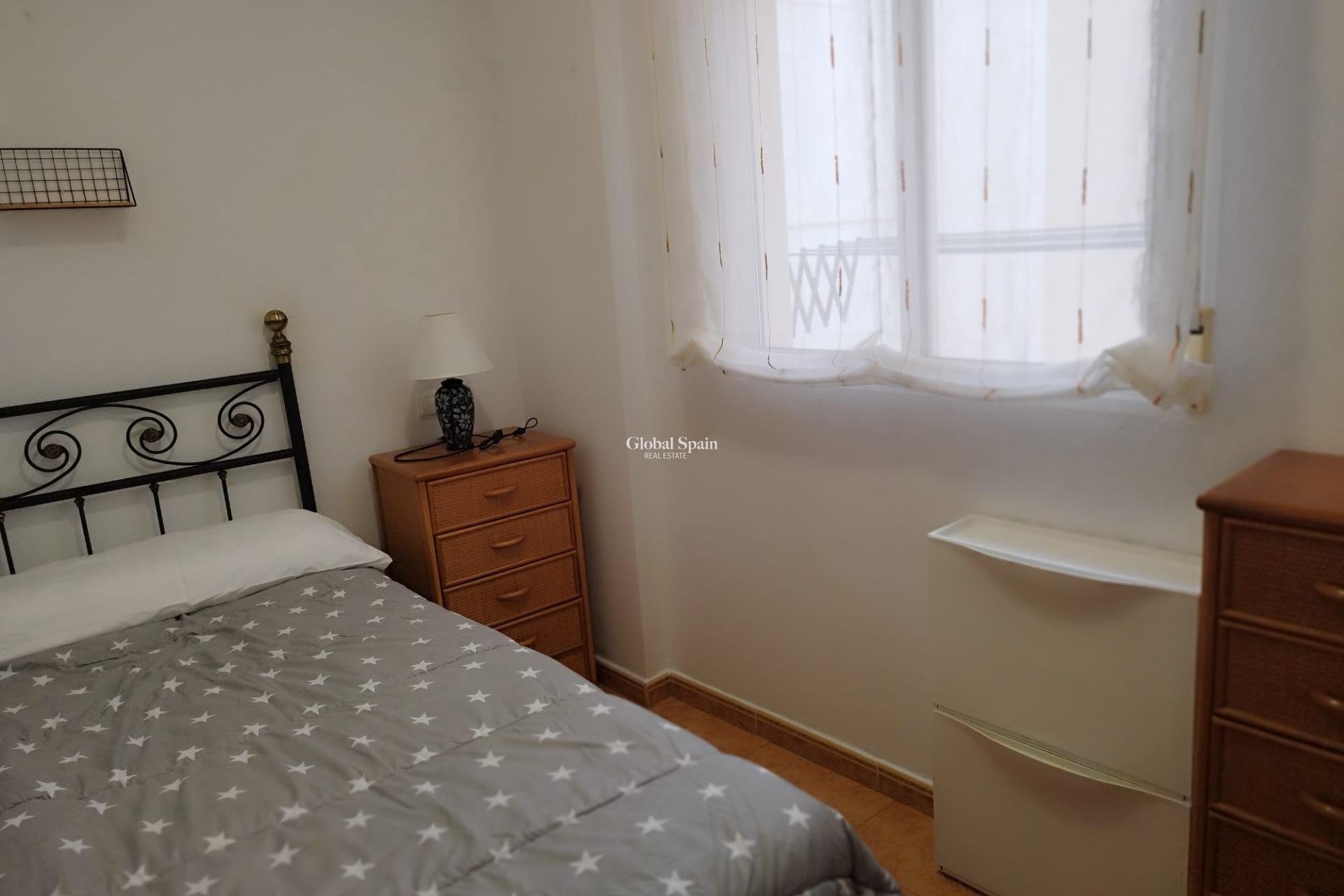 Odsprzedaż - PENTHOUSE -
TORREVIEJA - La Mata