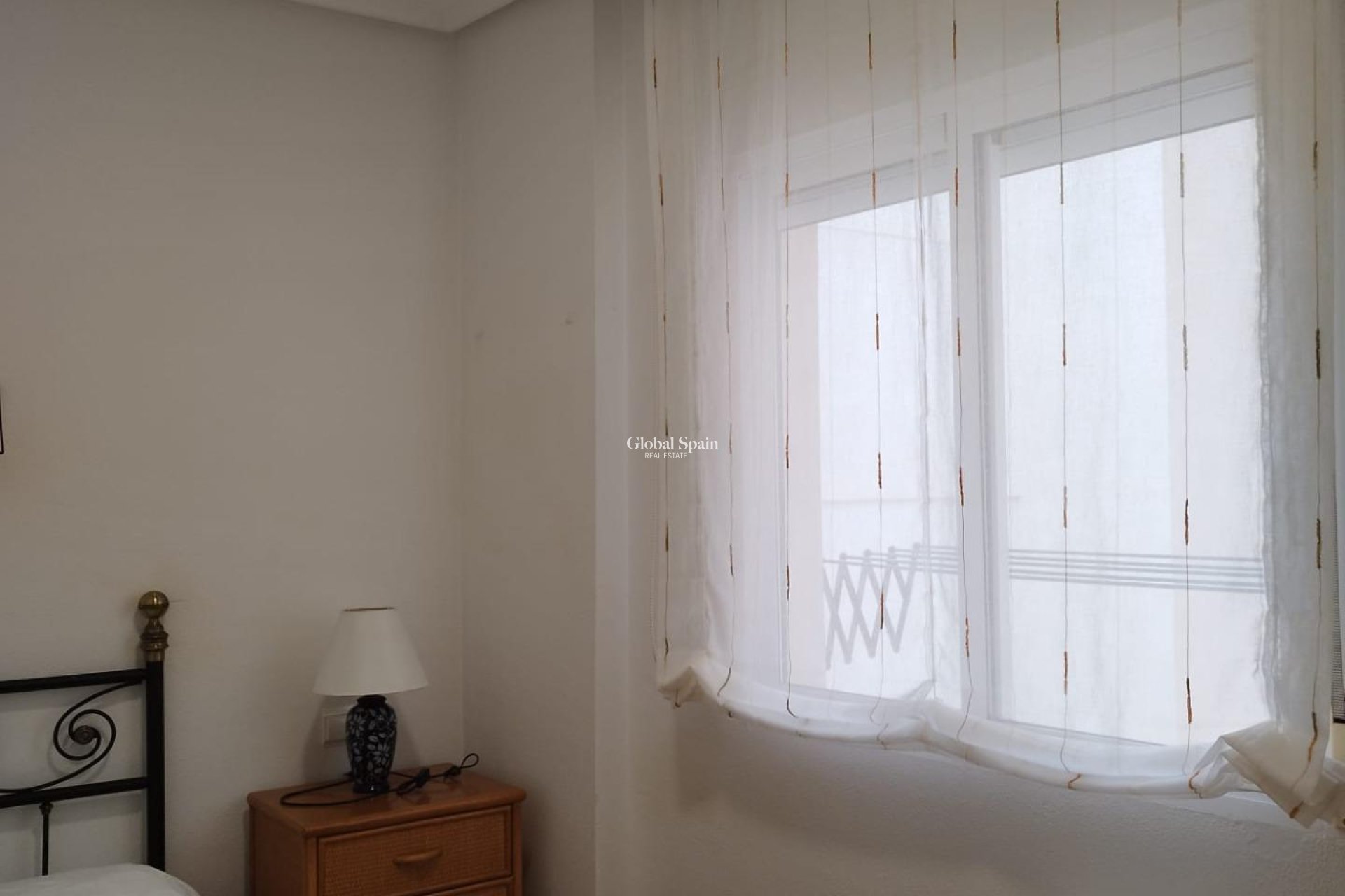 Odsprzedaż - PENTHOUSE -
TORREVIEJA - La Mata