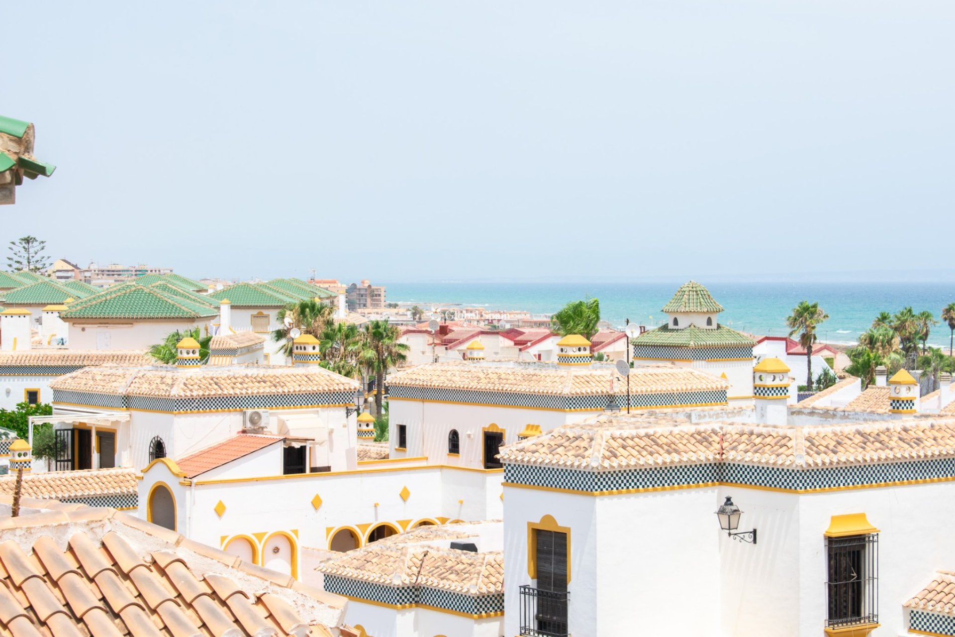 Odsprzedaż - PENTHOUSE -
TORREVIEJA - La Mata