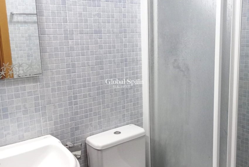 Odsprzedaż - PENTHOUSE -
TORREVIEJA - La Veleta
