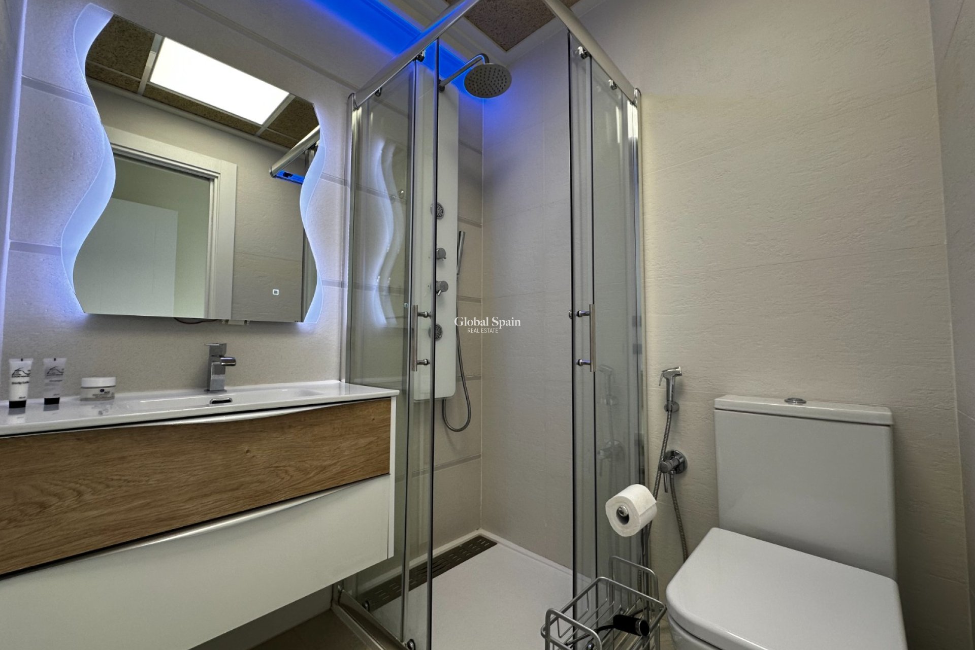 Odsprzedaż - PENTHOUSE -
TORREVIEJA - LOS BALCONES - LOS ALTOS