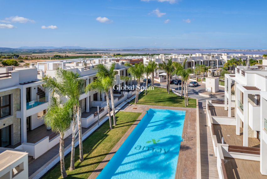 Odsprzedaż - PENTHOUSE -
TORREVIEJA - LOS BALCONES - LOS ALTOS
