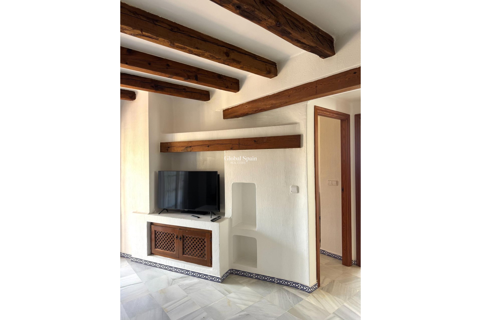 Odsprzedaż - PENTHOUSE -
TORREVIEJA - Los Frutales