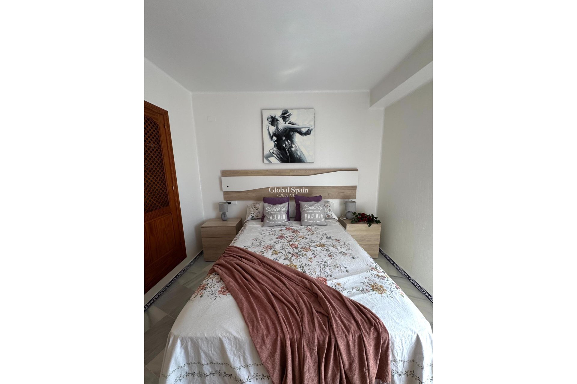 Odsprzedaż - PENTHOUSE -
TORREVIEJA - Los Frutales