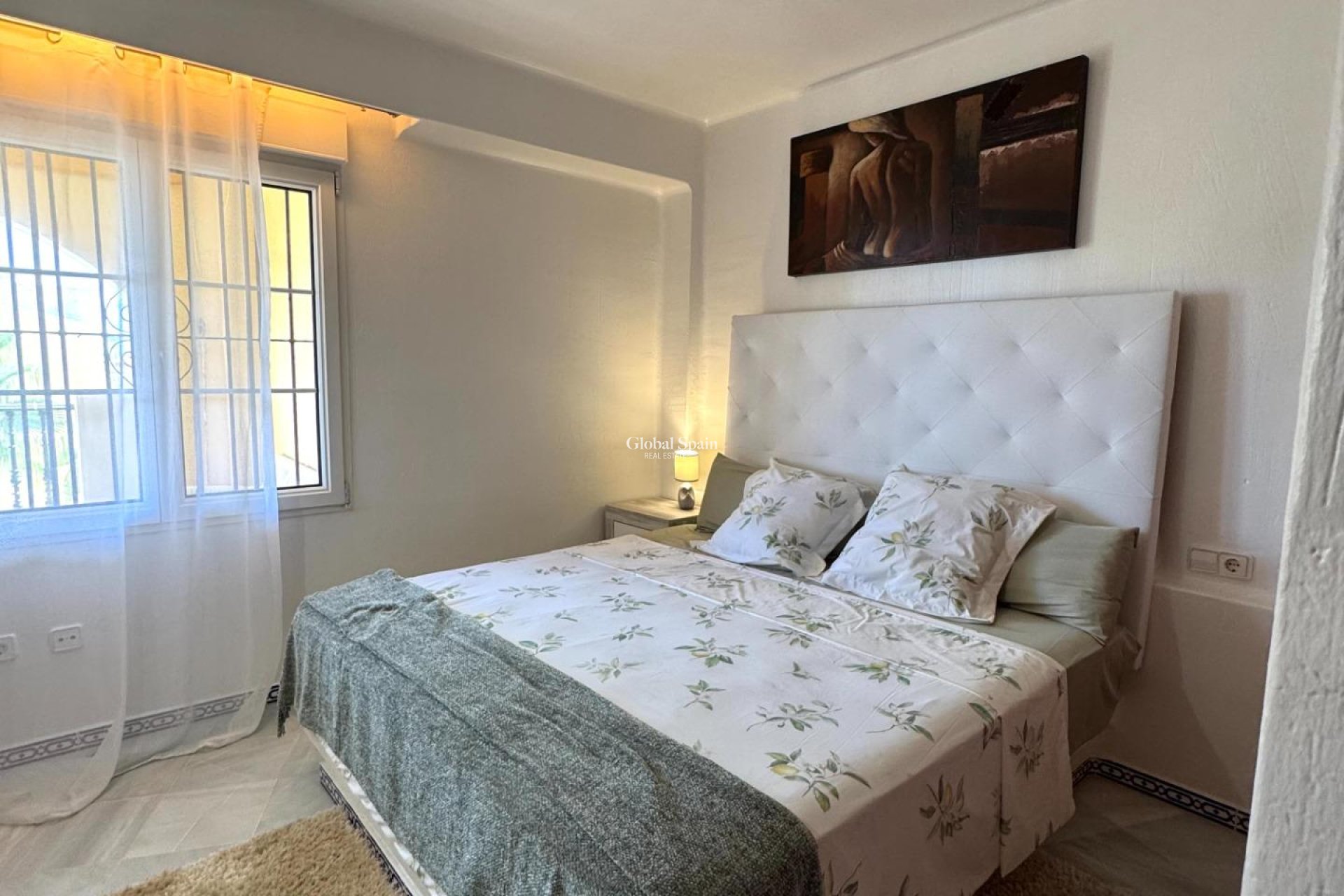 Odsprzedaż - PENTHOUSE -
TORREVIEJA - Los Frutales