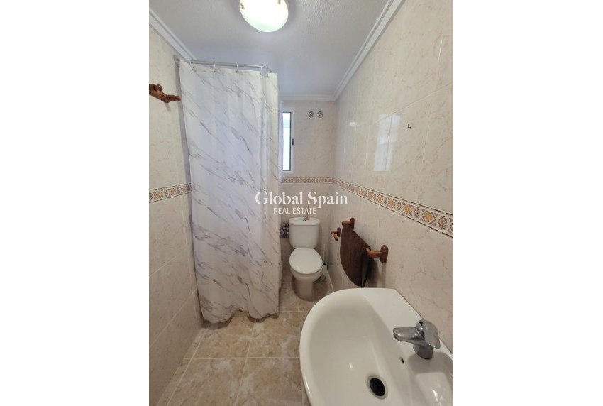 Odsprzedaż - PENTHOUSE -
TORREVIEJA - Playa de los Locos